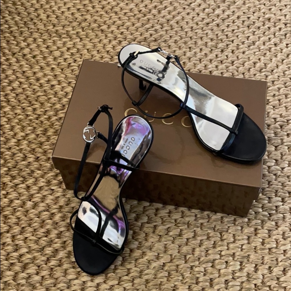 Gucci Kitten Heel Authentic